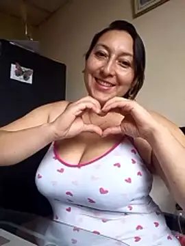 Snapshot of Valeria_montana_ chatting on 01-12-26, 04:45 Valeria montana online show from 01-12-26, 04:45