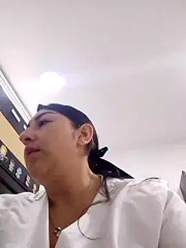 Snapshot of Valeria_montana_ chatting on 02-02-26, 11:31 Valeria montana online show from 02-02-26, 11:31