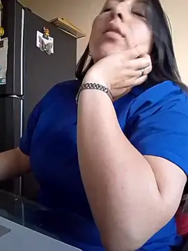 Snapshot of Valeria_montana_ chatting on 02-19-26, 10:06 Valeria montana online show from 02-19-26, 10:06