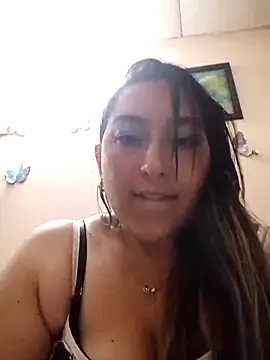 Snapshot of Valeria_montana_ chatting on 02-26-26, 01:26 Valeria montana online show from 02-26-26, 01:26