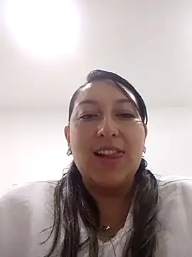Snapshot of Valeria_montana_ chatting on 02-26-26, 01:43 Valeria montana online show from 02-26-26, 01:43