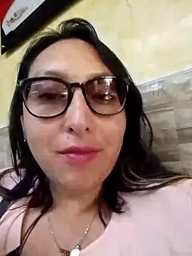 Valeria montana  online show from 05-01-26, 08:24