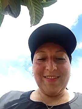 Valeria montana  online show from 06-06-26, 04:01