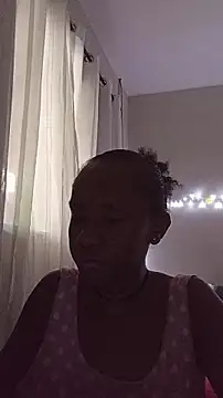 Snapshot of GrethaVianna chatting on 12-04-25, 06:05 GrethaVianna online show from 12-04-25, 06:05