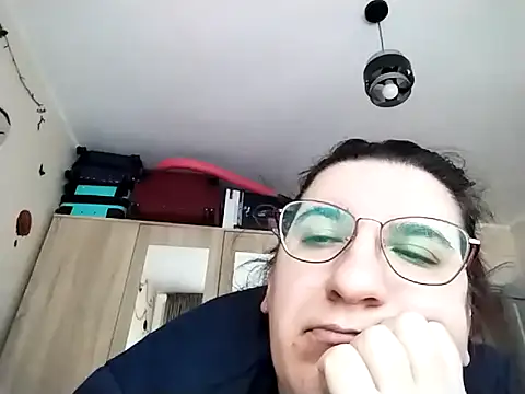 Snapshot of Dana92va chatting on 02-09-26, 11:58 Dana92va online show from 02-09-26, 11:58