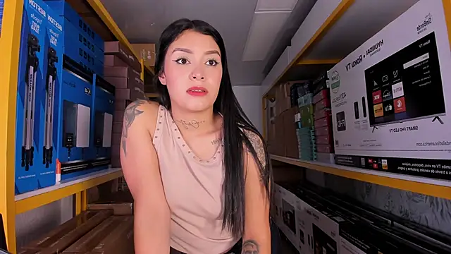 Snapshot of GabyyCute_ chatting on 03-26-26, 03:12 GabyyCute online show from 03-26-26, 03:12