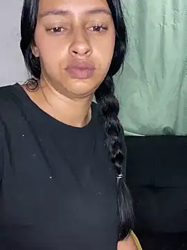 Snapshot of Jennmyller_ chatting on 04-06-26, 11:27 Jennmyller online show from 04-06-26, 11:27