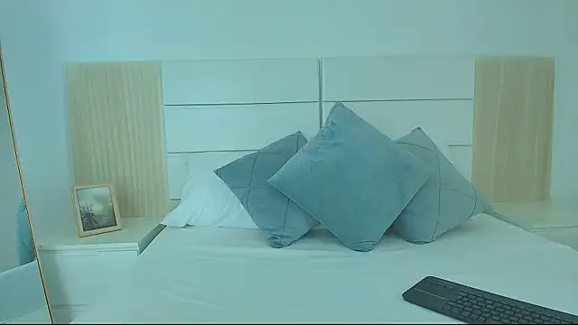 Snapshot of tamara_walter chatting on 03-04-26, 02:12 tamara walter online show from 03-04-26, 02:12