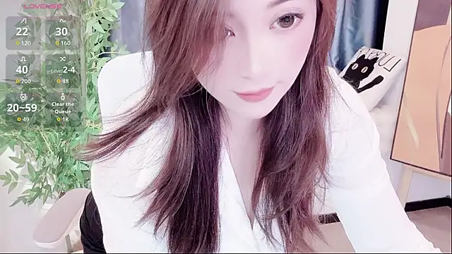 Snapshot of Lyly-zz chatting on 01-12-26, 02:50 Lyly-zz online show from 01-12-26, 02:50