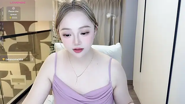 Snapshot of Star-XinX chatting on 02-21-26, 02:40 Star-XinX online show from 02-21-26, 02:40