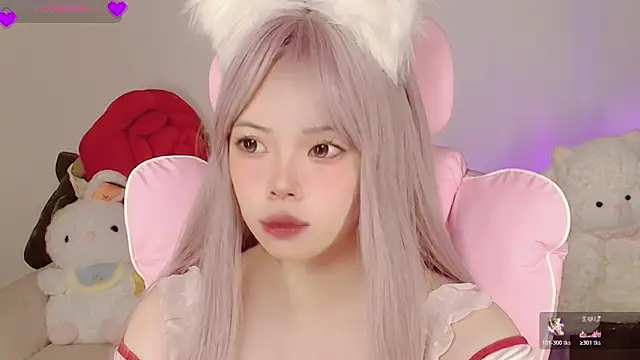 Snapshot of Miyeoonn chatting on 05-21-26, 06:04 Miyeoonn online show from 05-21-26, 06:04