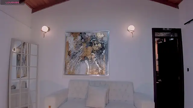 ChloeManson online show from 01-28-25, 08:47