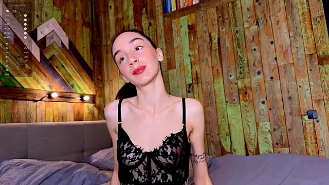 Snapshot of Elizwise chatting on 02-13-26, 07:04 Elizwise online show from 02-13-26, 07:04