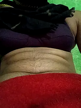 Snapshot of mayankahotxx chatting on 01-06-26, 11:47 mayankahotxx online show from 01-06-26, 11:47