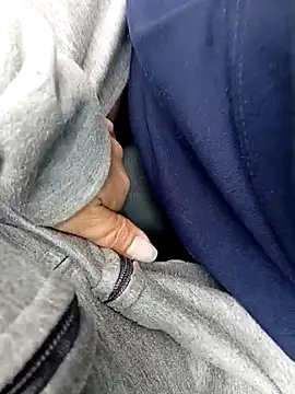 Snapshot of Baby-Linh chatting on 01-12-26, 01:55 Baby-Linh online show from 01-12-26, 01:55