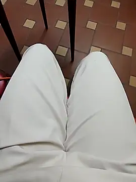 Snapshot of Baby-Linh chatting on 03-14-26, 12:43 Baby-Linh online show from 03-14-26, 12:43