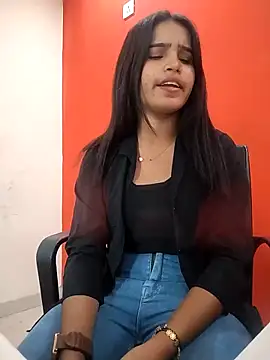 Snapshot of 00PUJA chatting on 04-03-26, 10:24 00PUJA online show from 04-03-26, 10:24