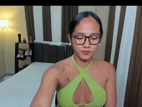 Snapshot of BigCockJannahGray chatting on 03-05-26, 04:30 BigCockJannahGray online show from 03-05-26, 04:30