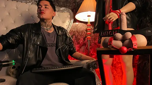 Snapshot of AlecBanne chatting on 02-23-26, 10:40 AlecBanne online show from 02-23-26, 10:40