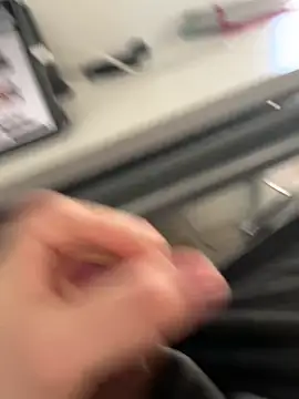 hannes256102 online show from 03-02-26, 03:08