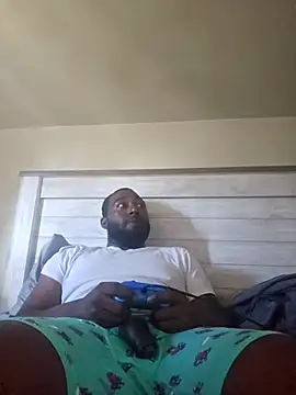 Snapshot of iLOVETRAY96 chatting on 01-11-26, 07:30 iLOVETRAY96 online show from 01-11-26, 07:30