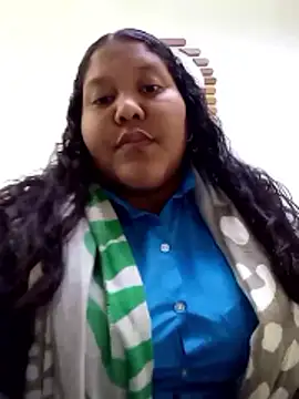 Snapshot of VaneandRossy chatting on 01-10-26, 03:03 VaneandRossy online show from 01-10-26, 03:03