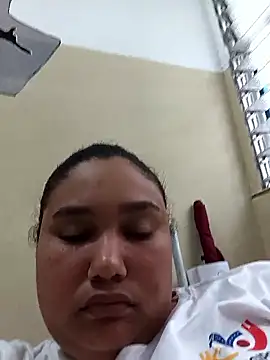 Snapshot of VaneandRossy chatting on 01-14-26, 01:17 VaneandRossy online show from 01-14-26, 01:17