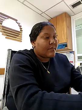 Snapshot of VaneandRossy chatting on 02-08-26, 02:09 VaneandRossy online show from 02-08-26, 02:09