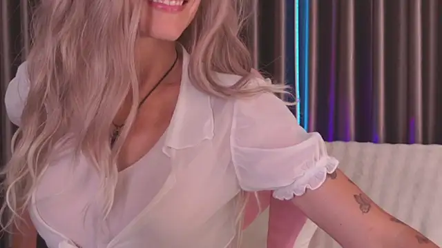 betty xoxoo online show from 04-26-26, 01:53