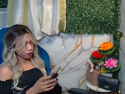 Alexie 08 online show from 12-04-25, 10:13