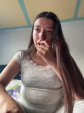 Alix Rousses21 online show from 01-10-26, 07:04