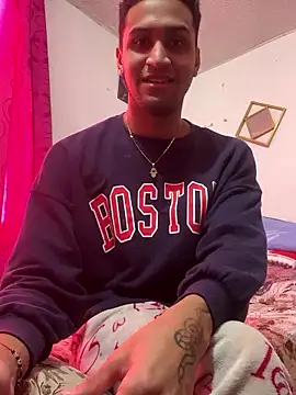 Snapshot of alessandrosavage chatting on 01-09-26, 05:48 alessandrosavage online show from 01-09-26, 05:48