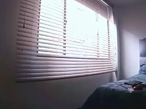 Fernanda andrew online show from 03-28-26, 06:29