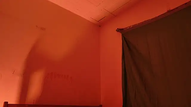 MoonLipsON- online show from 04-24-26, 08:50