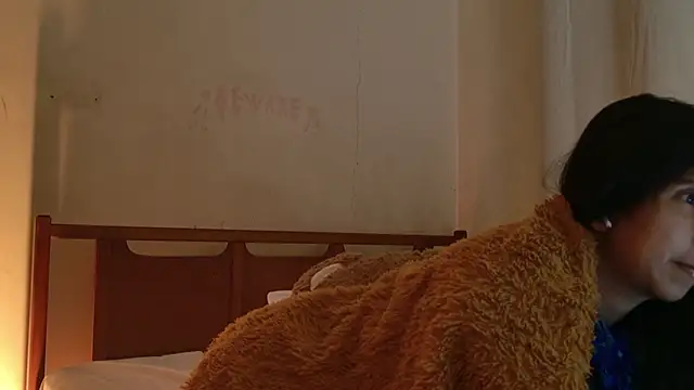 MoonLipsON- online show from 07-20-26, 05:33