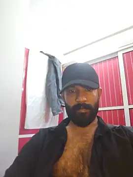 Snapshot of Bigkannan chatting on 06-20-26, 09:45 Bigkannan online show from 06-20-26, 09:45