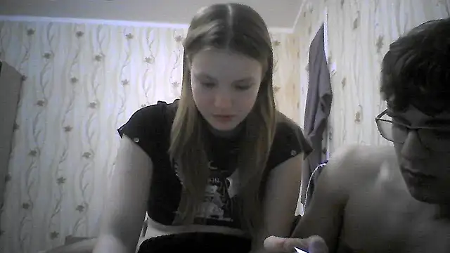 Snapshot of EvgeniyXAnna chatting on 02-24-26, 07:45 EvgeniyXAnna online show from 02-24-26, 07:45