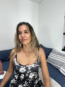 sandrafarrely online show from 05-04-26, 12:17