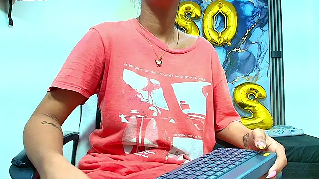 Valentina and sneider  online show from 01-09-26, 07:15