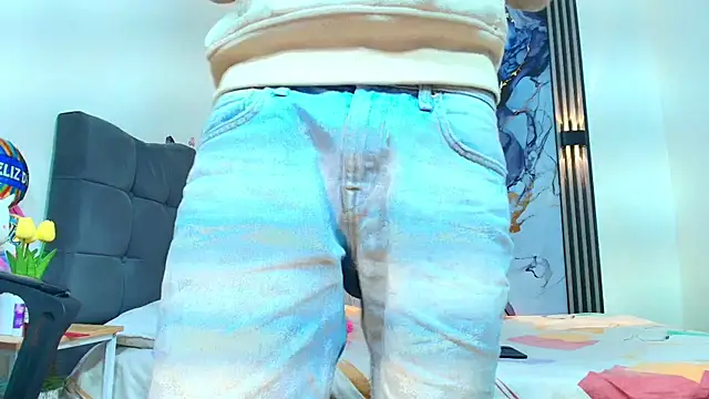 Valentina and sneider  online show from 03-11-26, 07:09