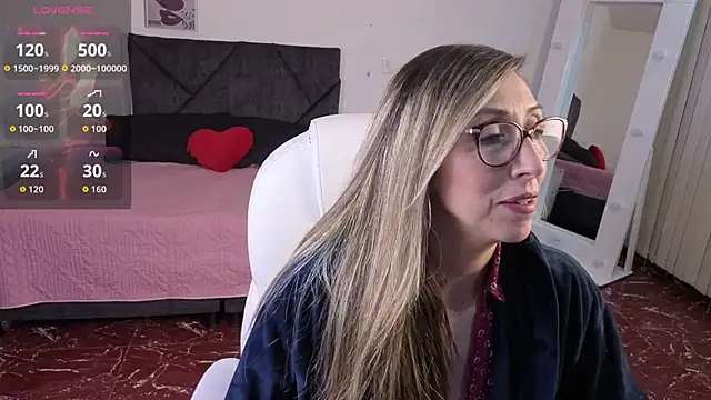 Scarlett 079 online show from 05-15-26, 11:39