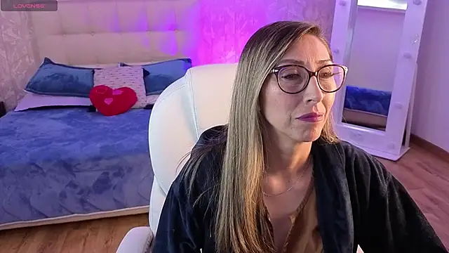 Scarlett 079 online show from 05-28-26, 11:29