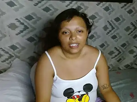 Snapshot of caro_lil chatting on 02-12-26, 08:48 caro lil online show from 02-12-26, 08:48