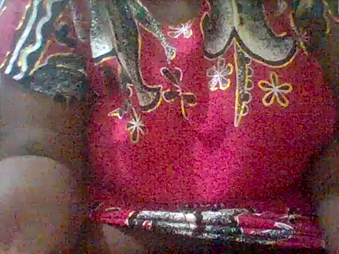 Snapshot of Thand03 chatting on 03-09-26, 07:18 Thand03 online show from 03-09-26, 07:18