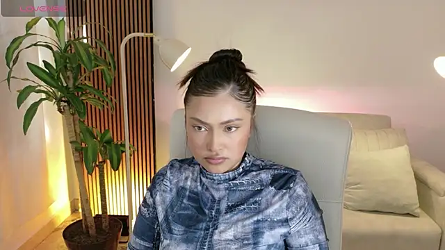 victoria   moon online show from 02-27-26, 01:44