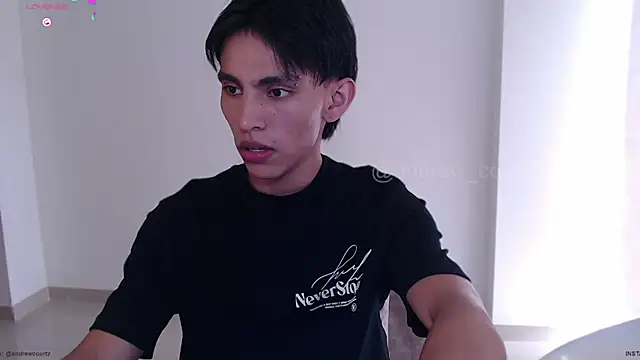 andrew courtzz online show from 12-04-25, 08:28