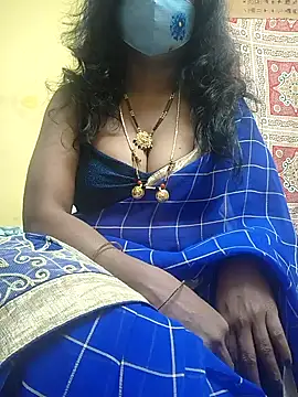 Preeti345 online show from 12-21-25, 08:54