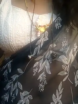 Preeti345 online show from 04-24-26, 05:54