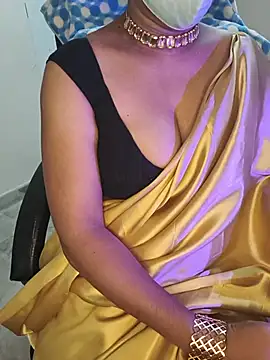 Snapshot of Preeti345 chatting on 07-13-26, 05:27 Preeti345 online show from 07-13-26, 05:27
