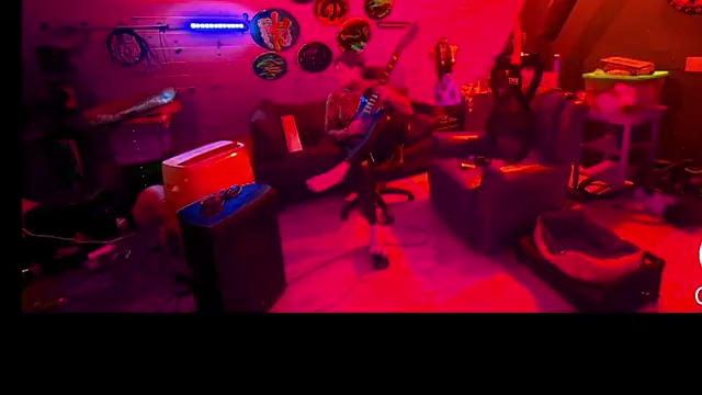 siphonophordustbunny online show from 06-20-26, 07:33
